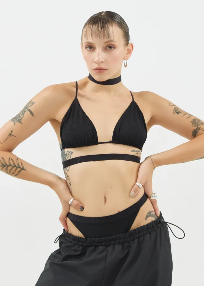 Mesh Bralette – GEO TRIANGLE – Black - 1 2 scaled
