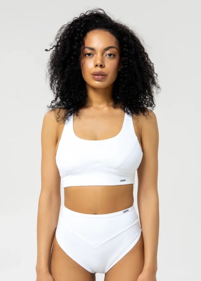 Non-Padded Sports Top – CLASSIC – White - 1Queens Kyiv 0740 1 scaled